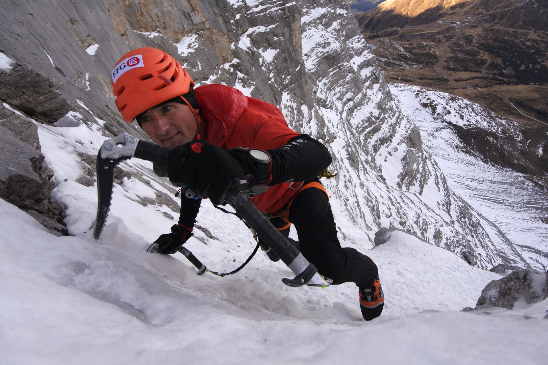 Reknowned Swiss Mountaineer Ueli Steck Fell To his Death Near Mount Everest