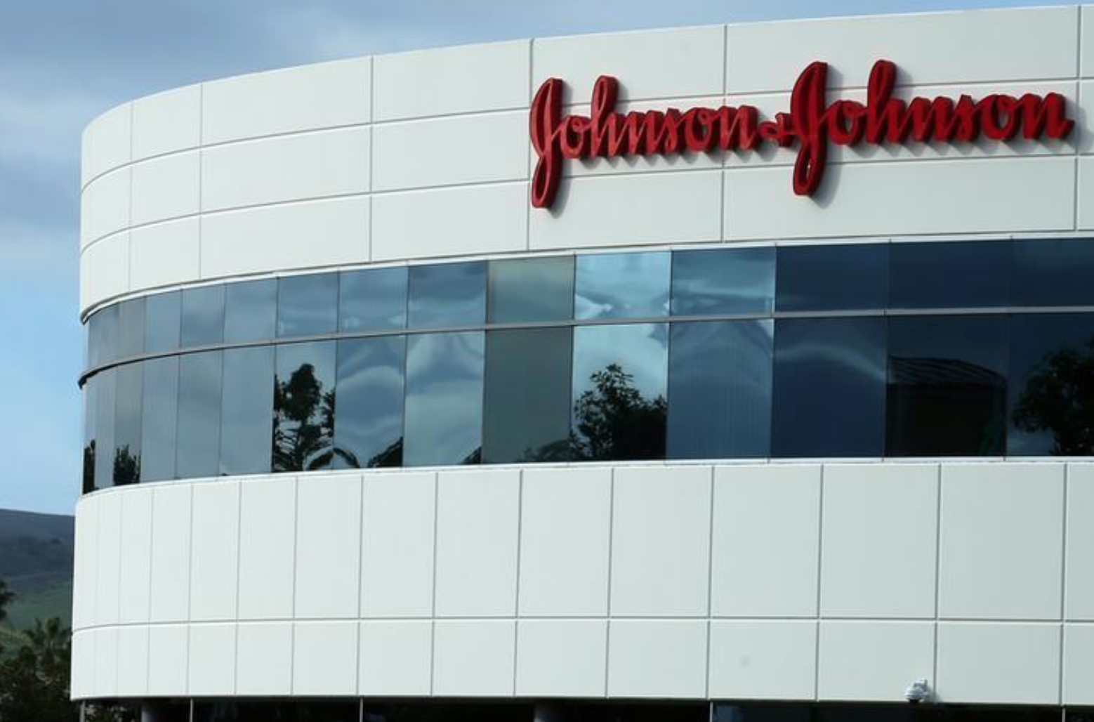 Johnson & Johson Fined About $30 Million By French Competition Watchdog Over Painkiller Product