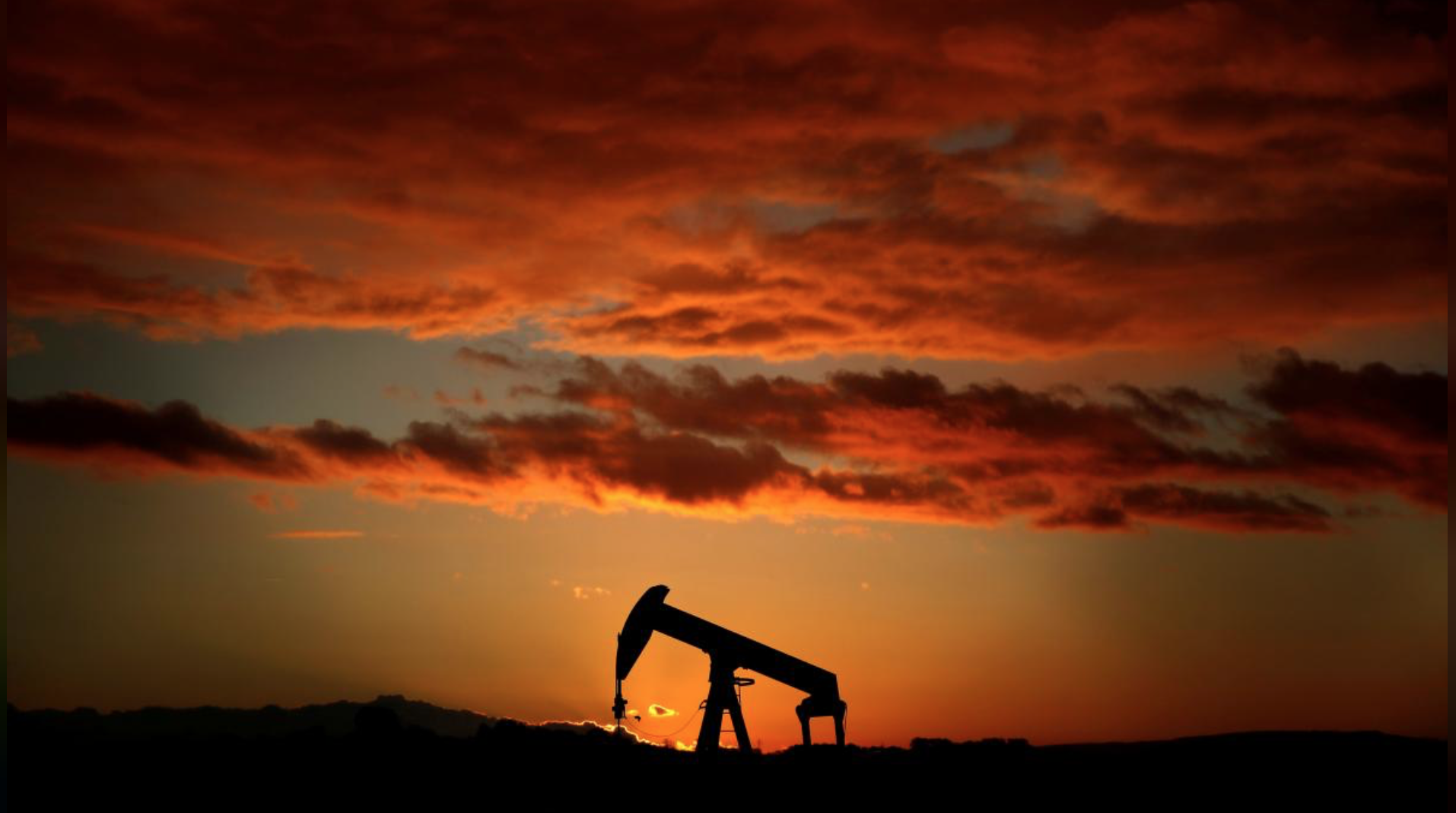 Oil Prices Fall As U.S. Dollar Strengthens