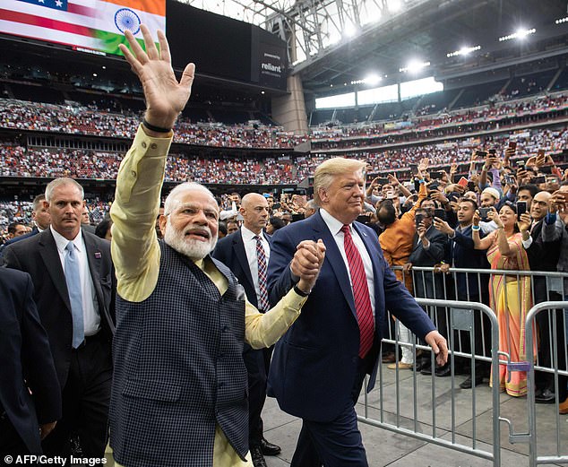 Trump Receives HUGE Welcome At Indian PM’s ‘Howdy Modi’ Rally